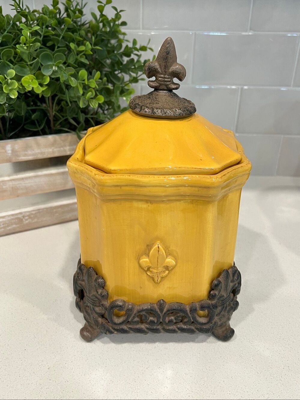 Artimino Earthenware Canister With Metal Base Fleur De Lis Yellow